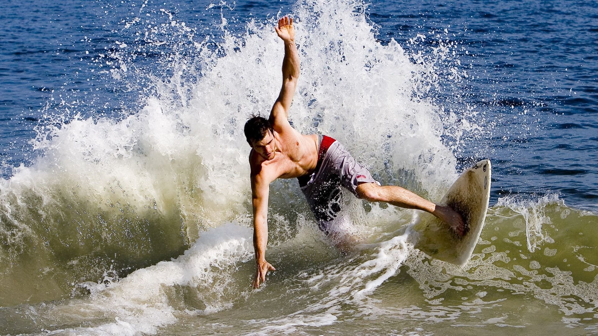 澳大利亚袋鼠队的快速推进常常打乱对手防线,澳大利亚袋鼠问题